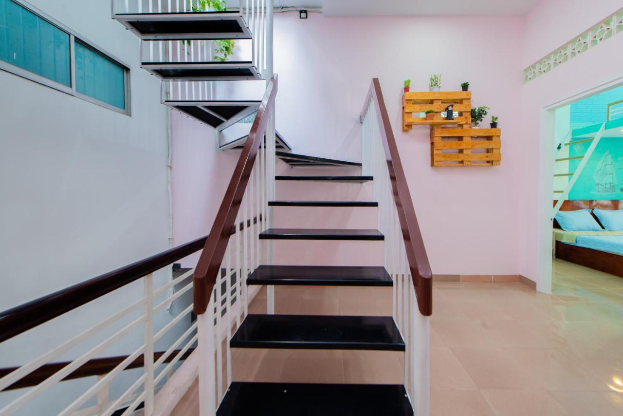 Megi Homestay Нячанг Екстер'єр фото