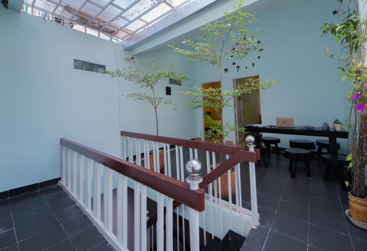 Megi Homestay Нячанг Екстер'єр фото