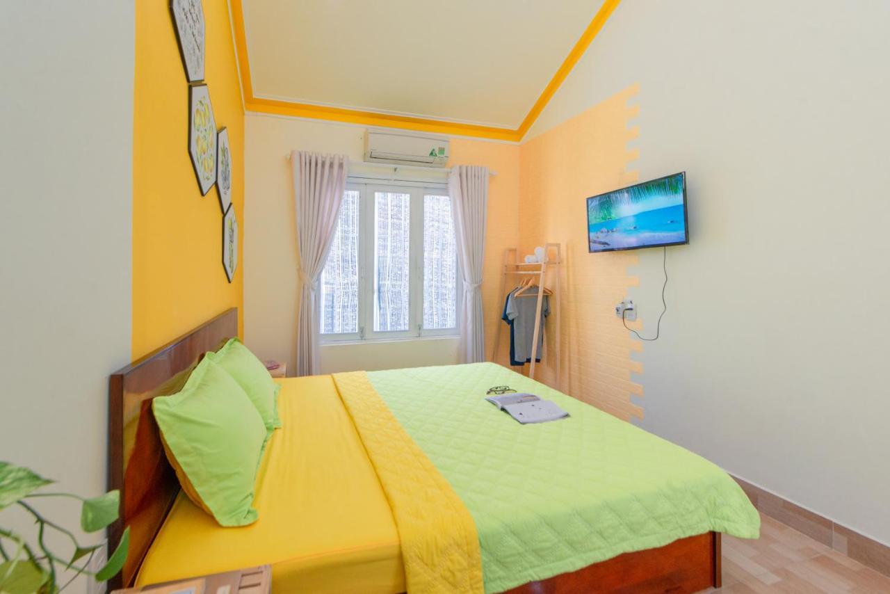 Megi Homestay Нячанг Екстер'єр фото