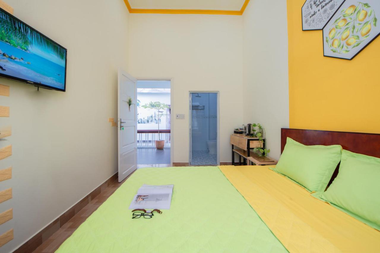 Megi Homestay Нячанг Екстер'єр фото